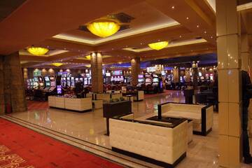 Фотографии Отель HOTEL FINIX CASINO г. Kula (Болгария) №3 Фото Отель HOTEL FINIX CASINO г. Kula 3